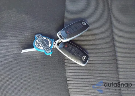 2024 Nissan Sentra Sv Xtronic Cvt z USA, uszkodzony, nr VIN 3N1AB8CV1RY374045